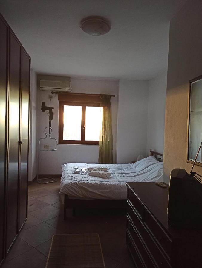 Heart Of Tirana Hotel Ngoại thất bức ảnh