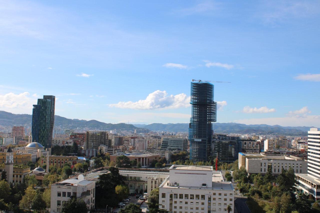 Heart Of Tirana Hotel Ngoại thất bức ảnh