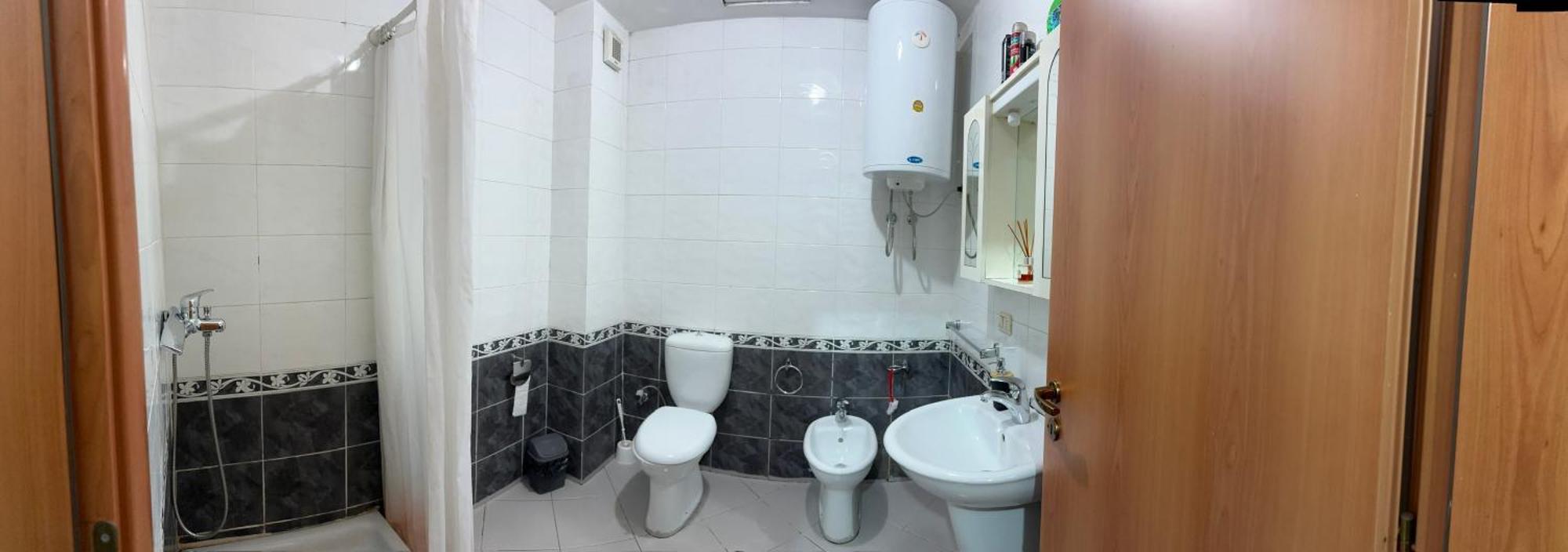 Heart Of Tirana Hotel Ngoại thất bức ảnh